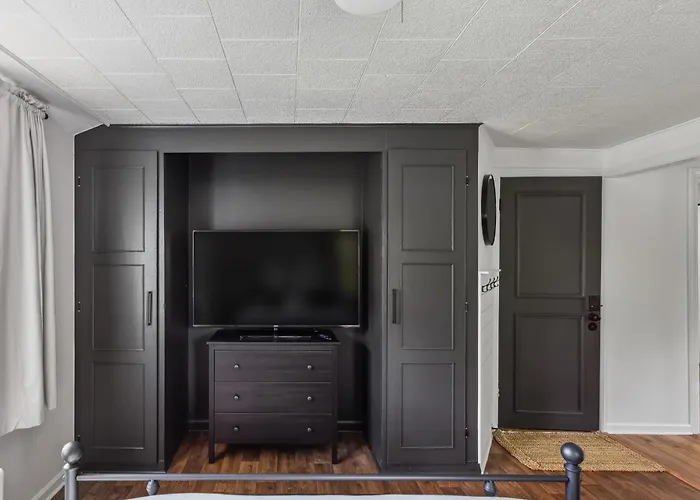 Apartment Large Private Lockport